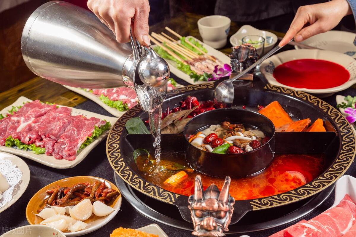 北京火锅店盈利,在北京开一家火锅店能赚多少钱
