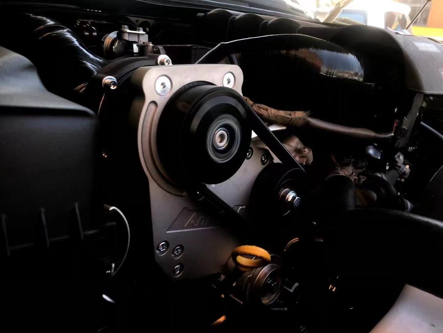 陆巡3800,陆巡4.0马力有几个版本