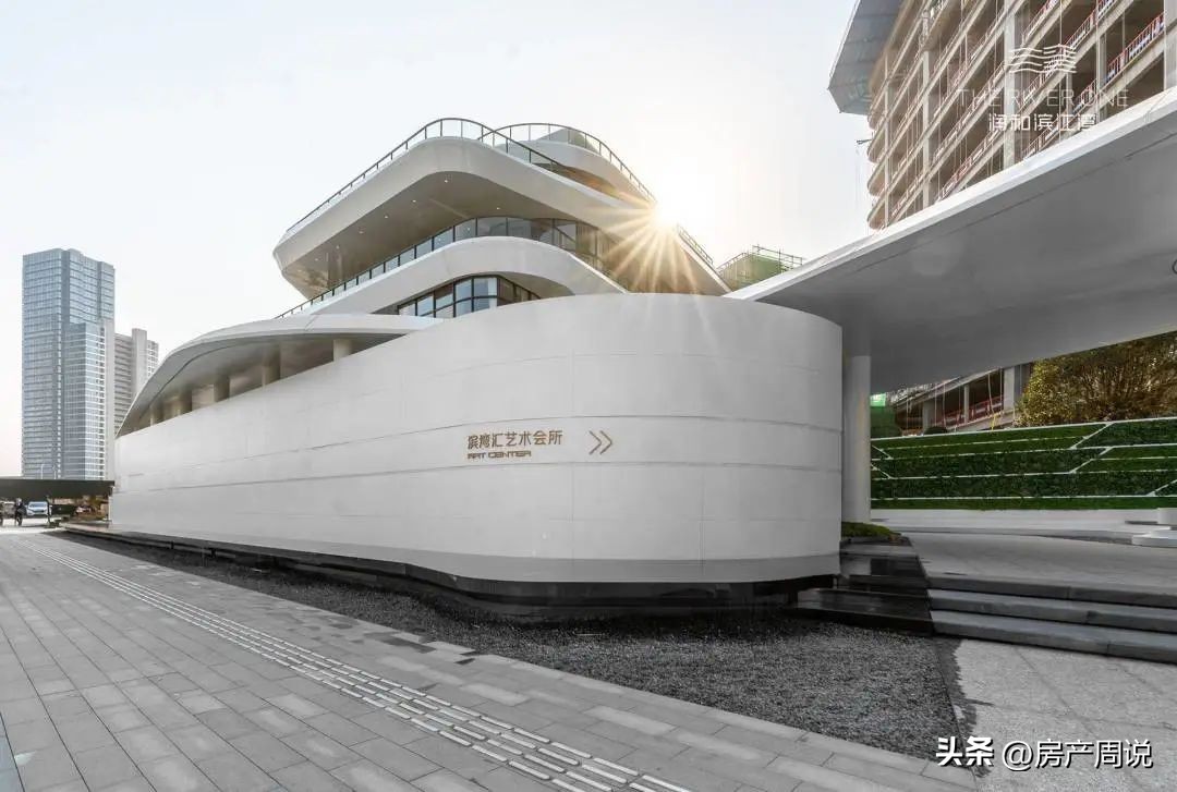 近两年，为什么都倾爱“游艇”美学？