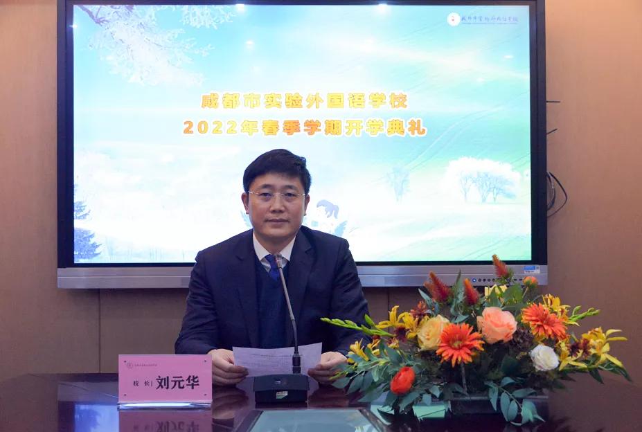 开学啦听听新生的感受,开学了看一下宿舍的环境