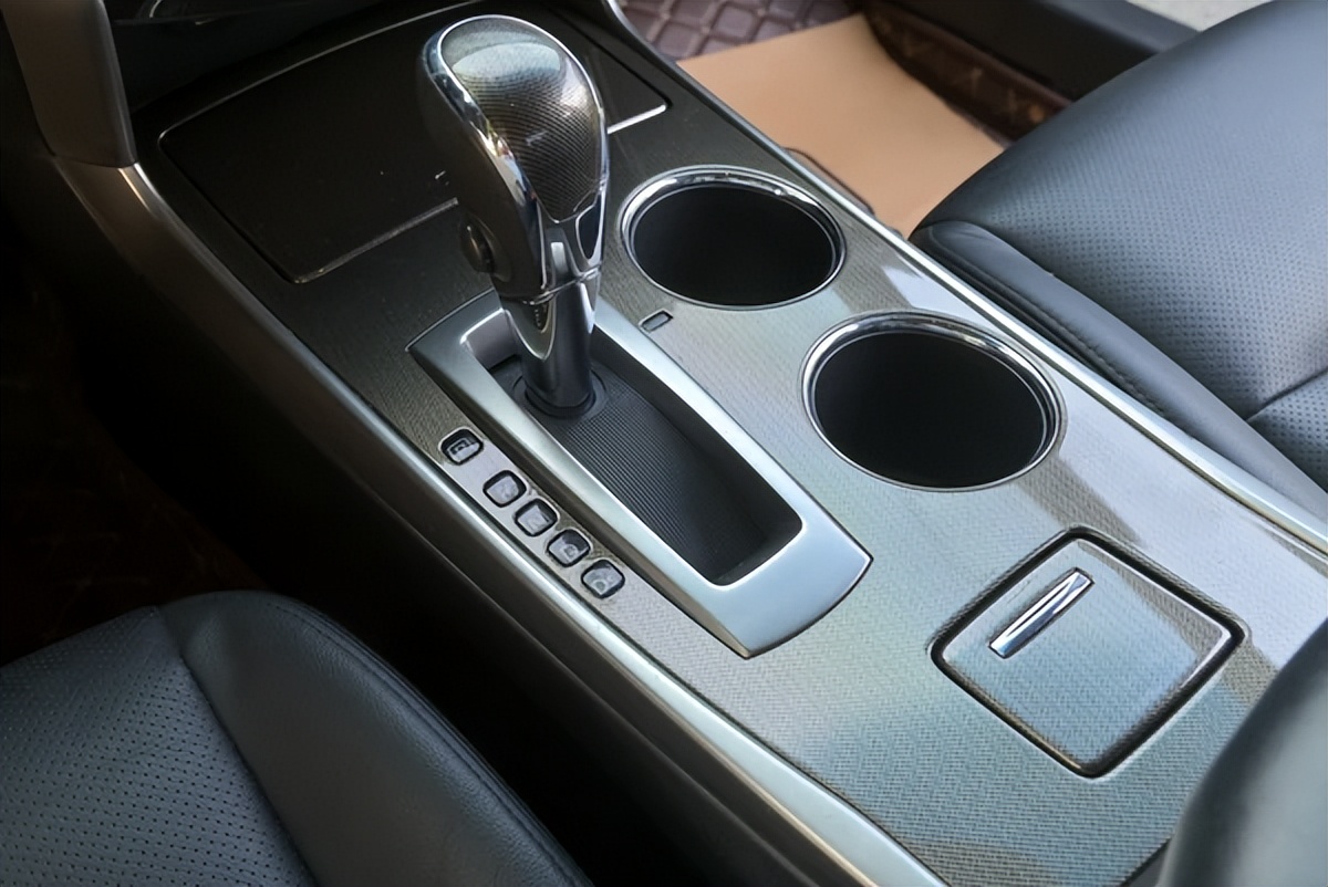 广东二手日产天籁价格,9万到10万二手日产天籁