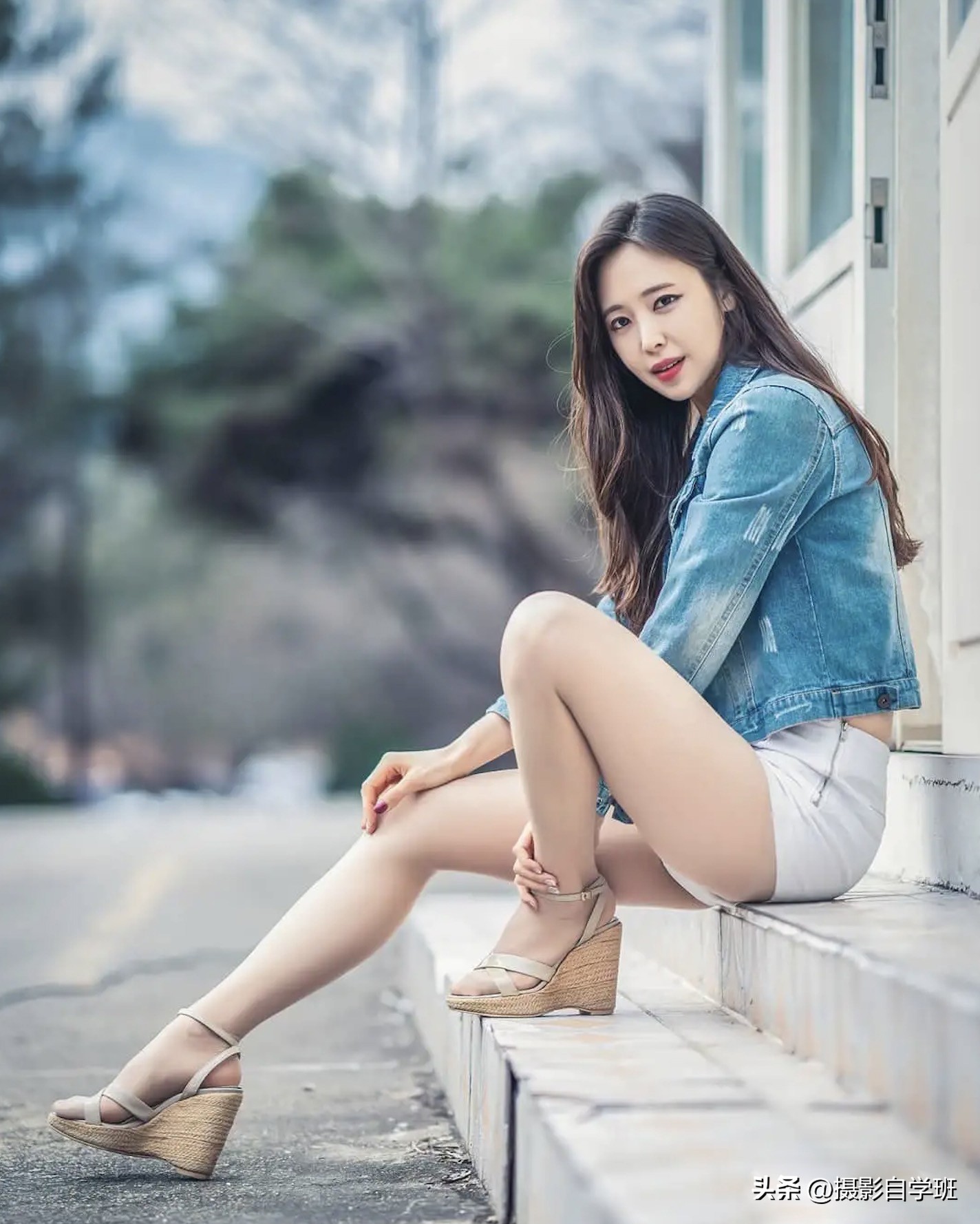 咋拍出大长腿，咋让照片看起来干净，摄影姿势怎么摆