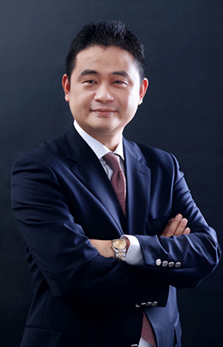 骄傲！这10位知名董事长：都在江苏上大学，还毕业于同一所高校