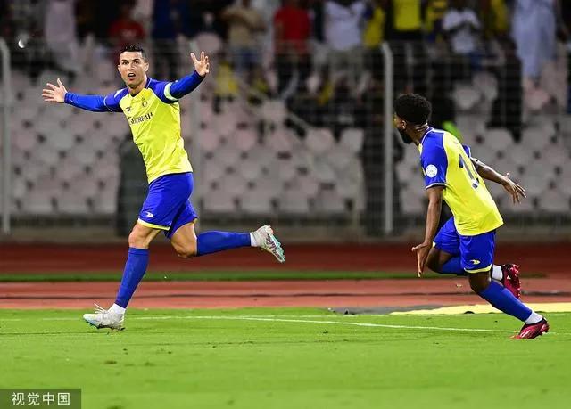 c罗梦回曼联,c罗梦回校园时代