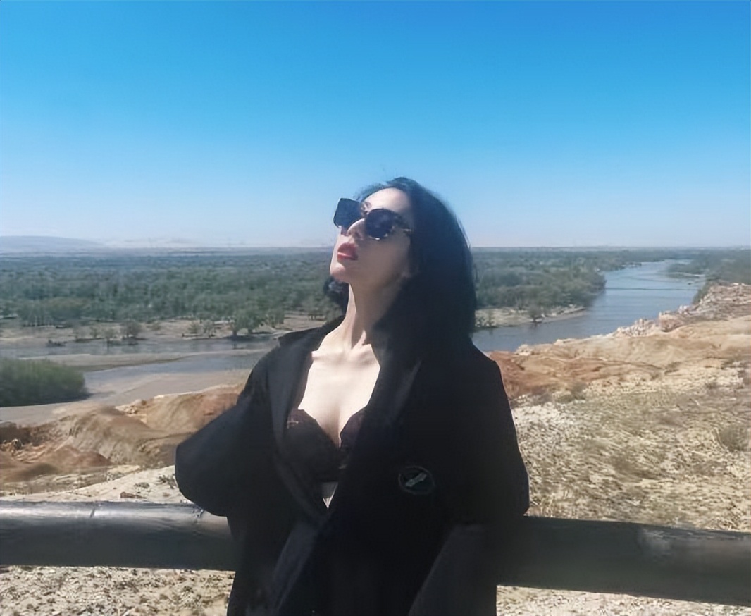 中石油牵手门事件处理方式,中石油老总牵手事件最终结果