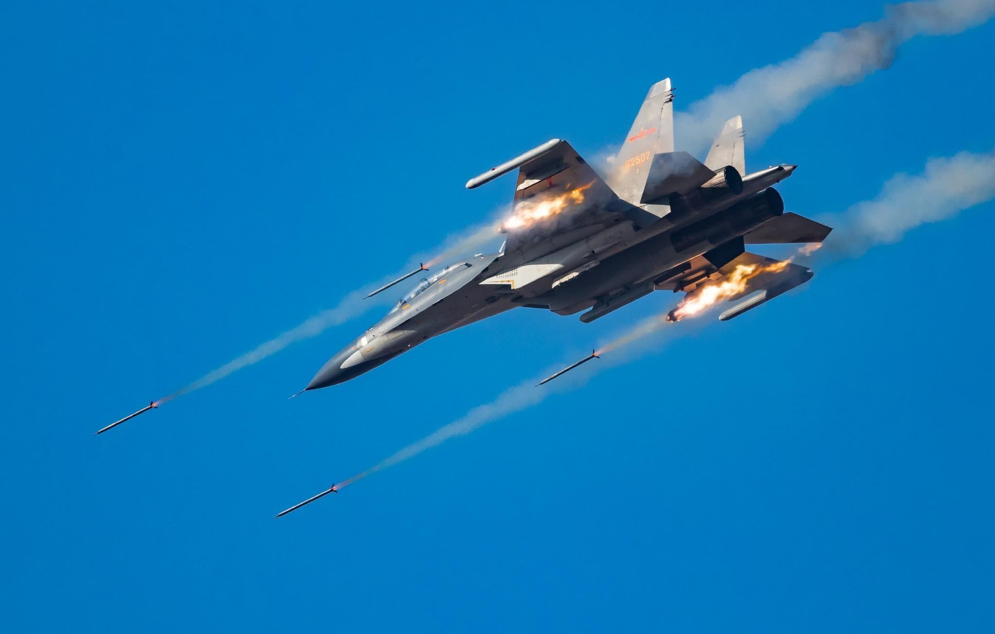 不准购买中国*土稀**！美议员担心被“卡脖子”，要求承包商对华脱钩