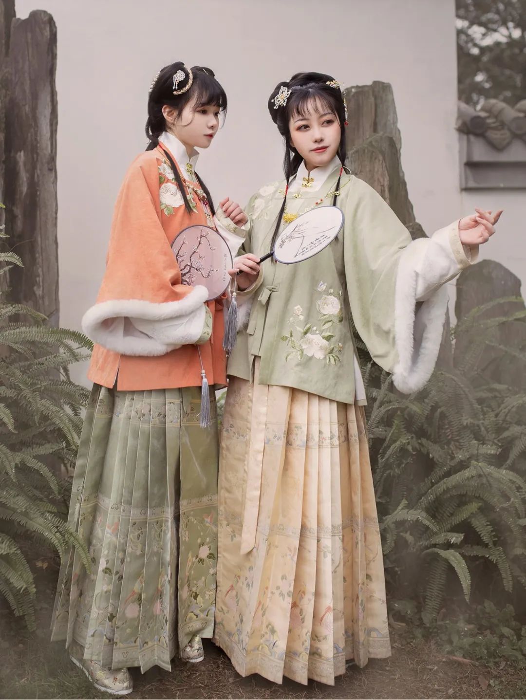 开春穿这5条裙子开始美起来吧,气质修身裙照着穿精致又高级