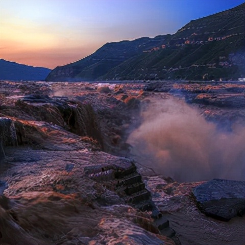 延安景点游玩最佳线路推荐一下,延安旅游必去景点推荐路线