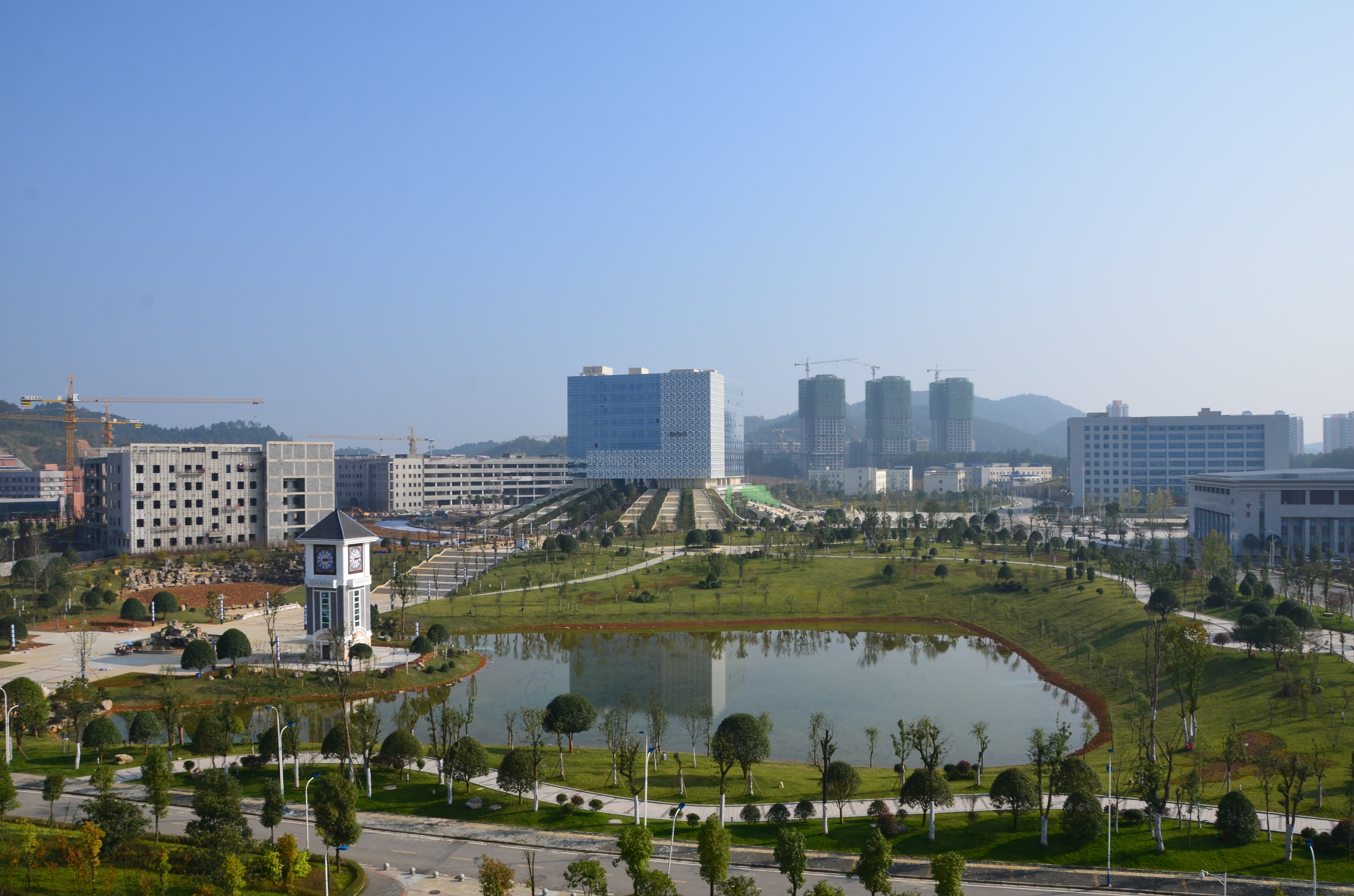 遵义三所高校纳入省“十四五”设置规划,遵义医专申本,遵师申大