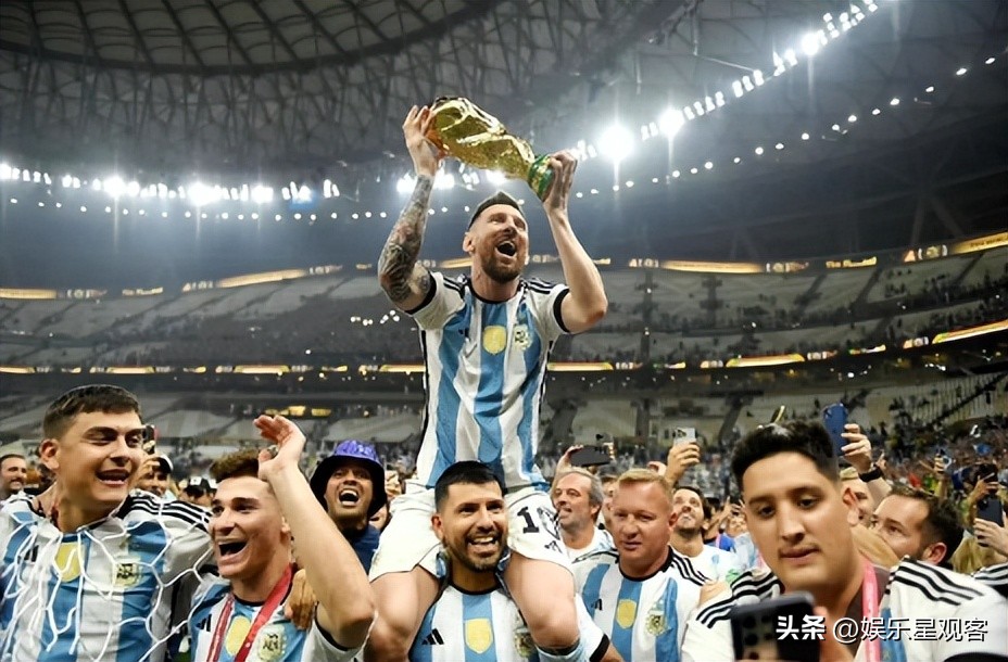 足球诗人贺炜央视世界杯,足球回忆录贺炜