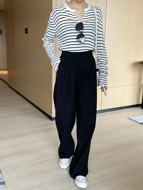 早春必备针织衫温柔好看,秋冬彩色条纹针织衫怎么搭配