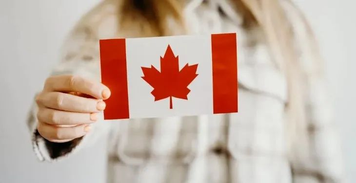 加拿大留学生开学条件要求,加拿大留学近期入境问题指南