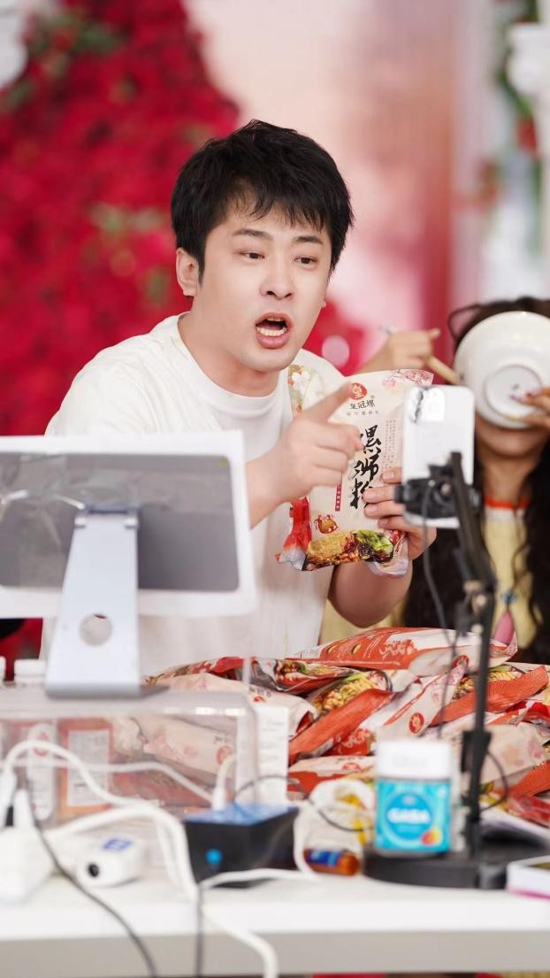 美食不可辜负盘点辛巴辛有志直播间走出的美食品牌，“直播助农”