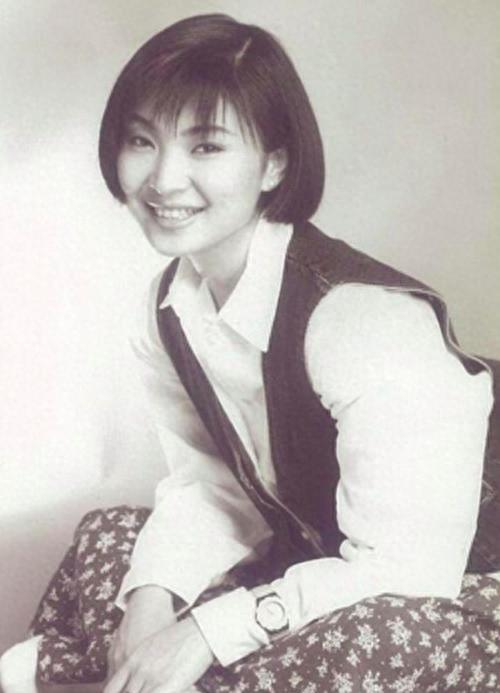 她曾上春晚而红遍全国,她是国家一级演员为丈夫守寡10年