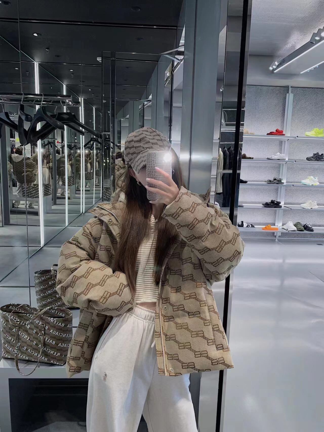 balenciaga巴黎牛仔外套系列,balenciaga巴黎世家羽绒服