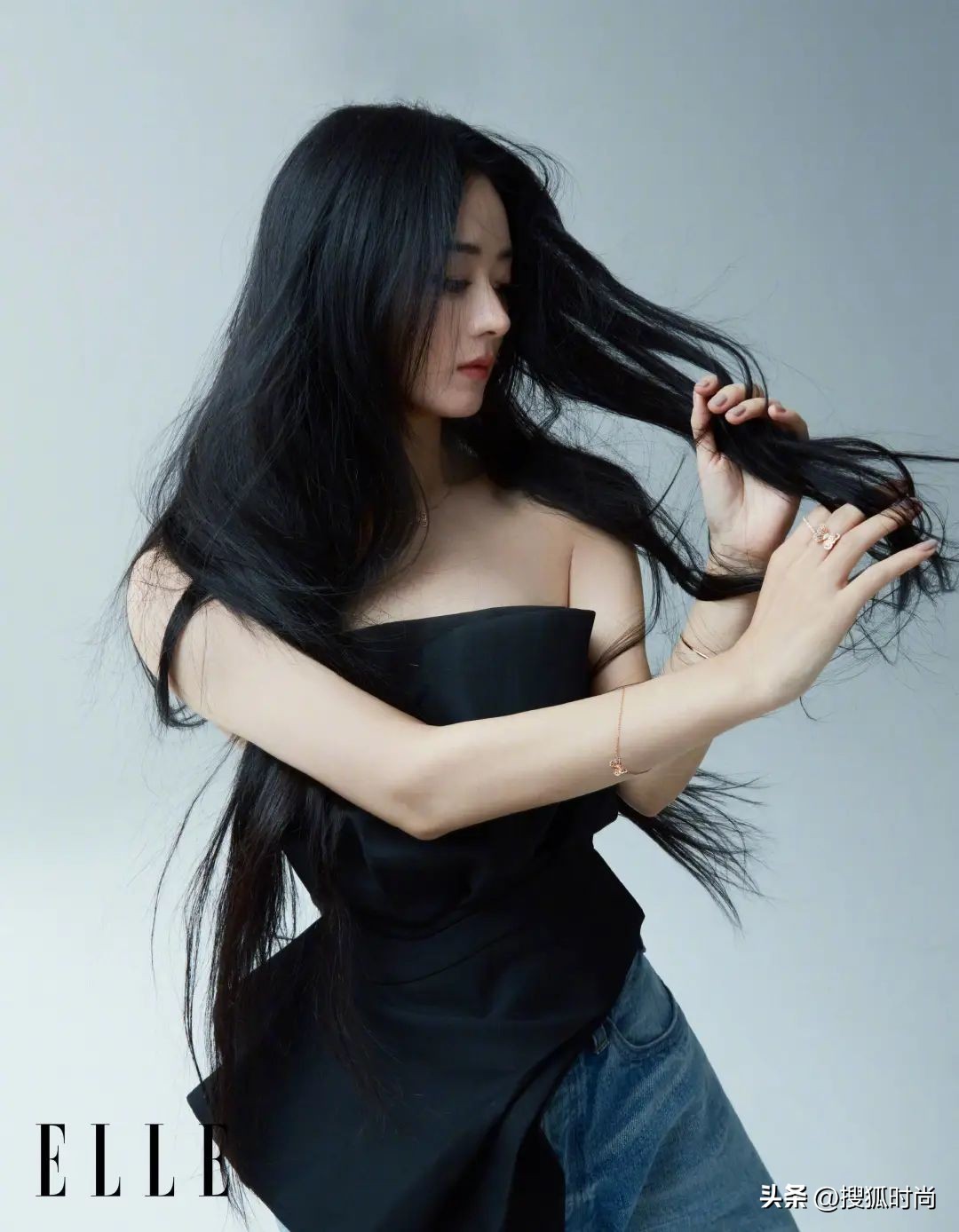 倪妮短皮衣,倪妮穿搭流金岁月黑色皮衣