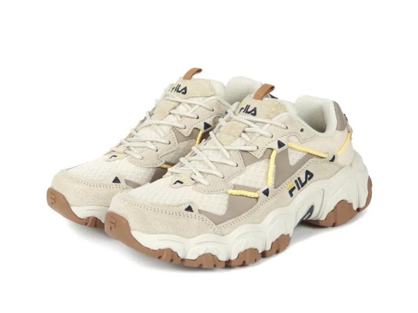 fila斐乐经典款鞋子,fila斐乐萝卜鞋穿搭