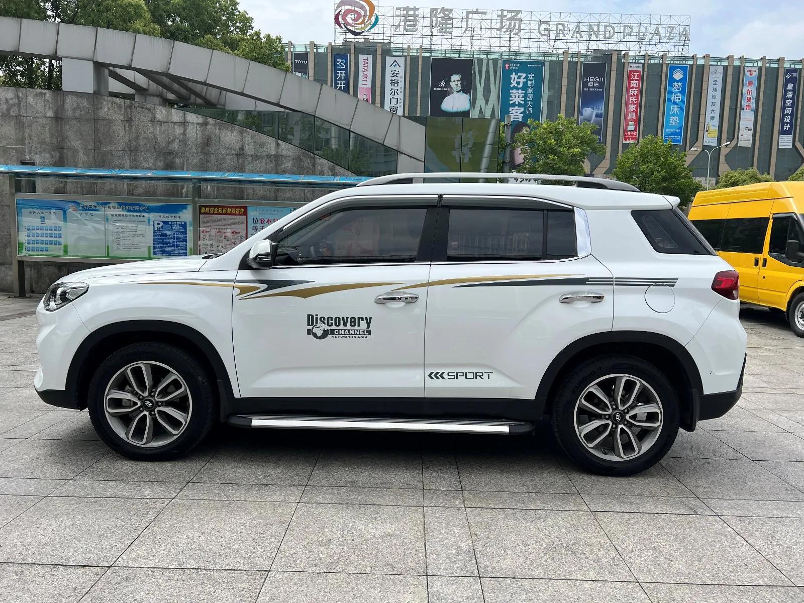 12年现代ix35,现代ix35新老款