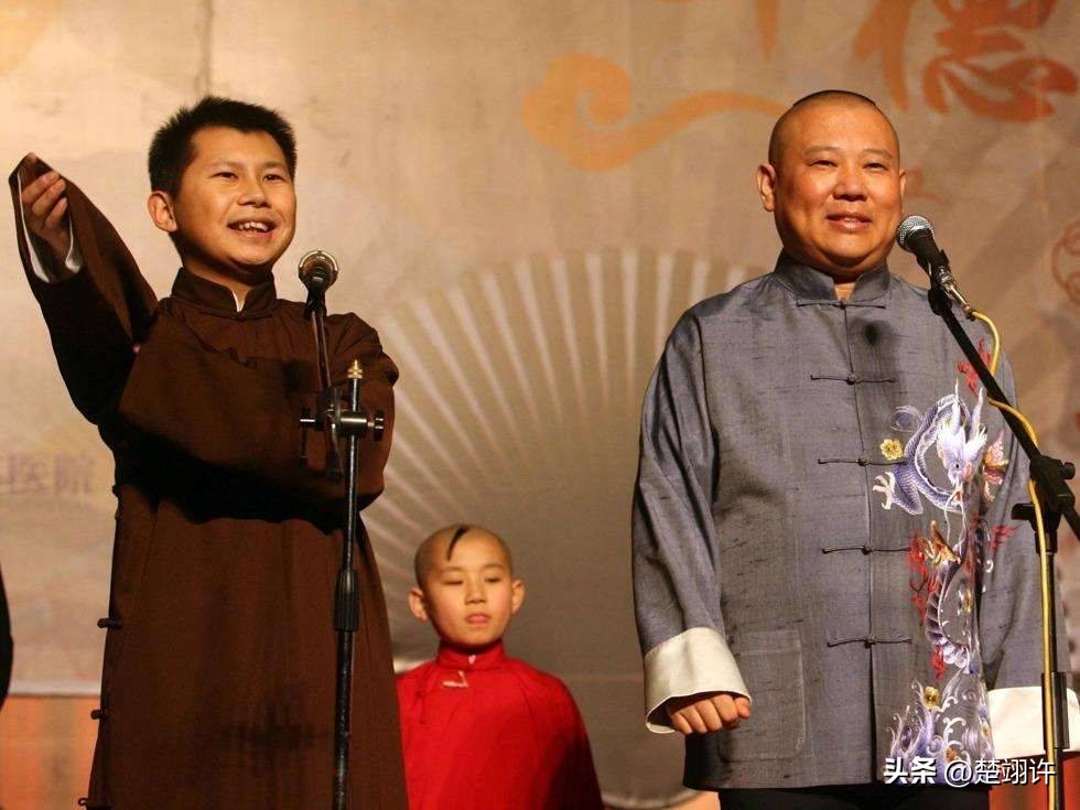 曹云金说郭德纲对何云伟有多好,郭德纲对曹云金和何云伟态度不同