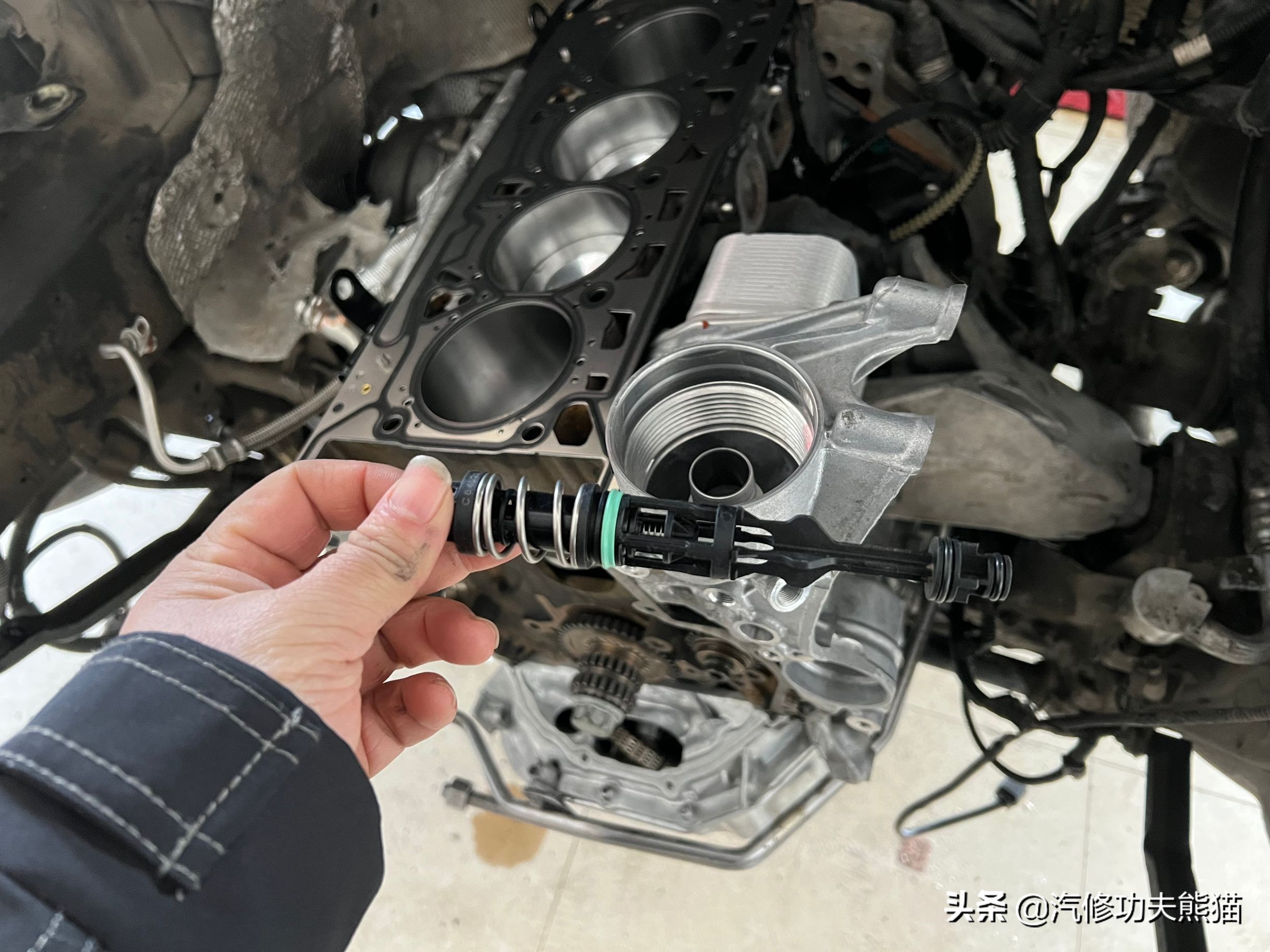 奥迪q5三代ea888烧机油是怎么回事,奥迪q5三代ea888不烧机油