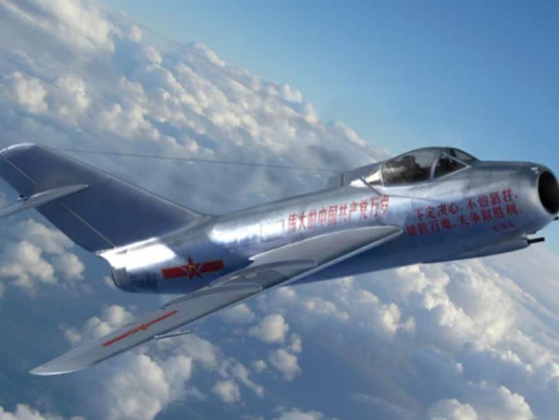 败类王学成，1983年驾驶歼5战机叛逃台湾，邓丽君亲自接风洗尘