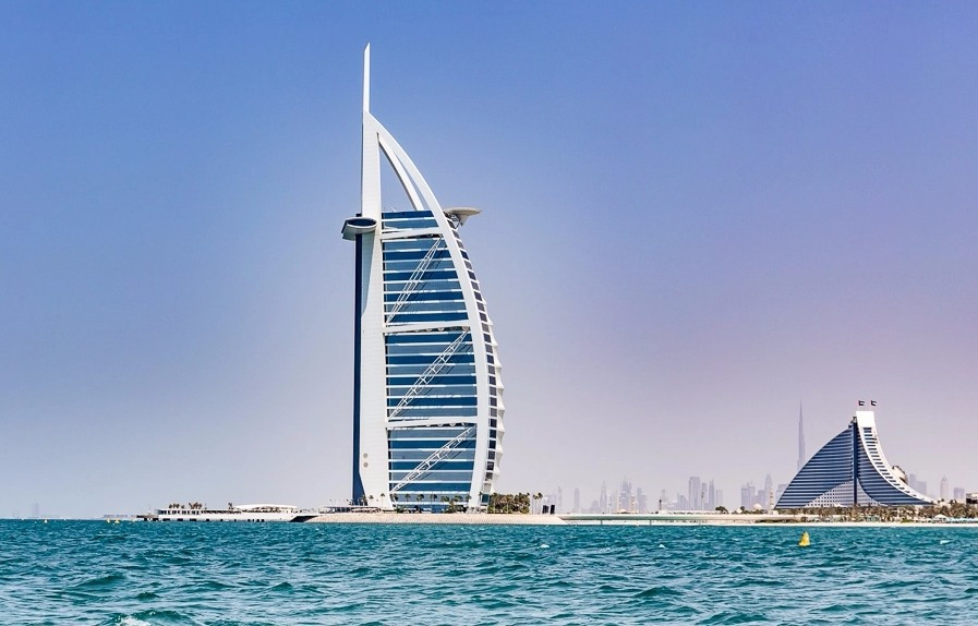 迪拜是世界上最繁华的地方,为什么迪拜会被说成最富有的地方