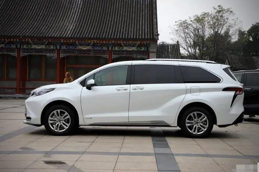 丰田4s店迟迟不交车什么原因,丰田4s店不给提车