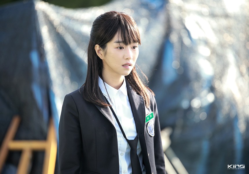 真实故事：她被曝操纵男友、学历造假等诸多争议，复出新剧惹非议