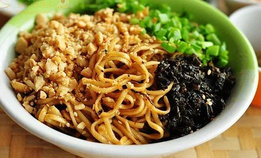 宜宾燃面的特点口感,宜宾燃面和泸州燃面哪个出名