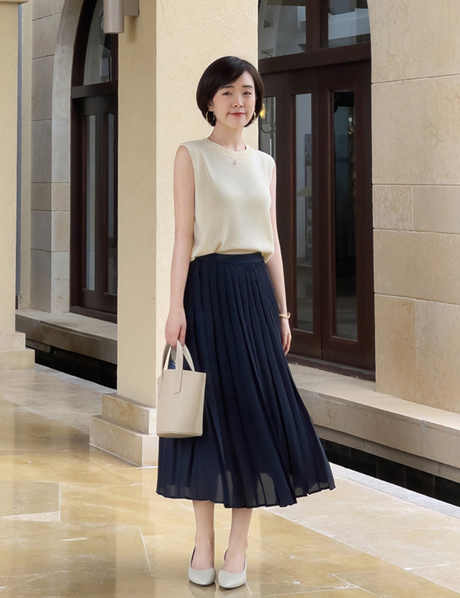 中袖春裙精致洋气又减龄,今年最流行什么样的春季套裙