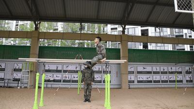 单双杠1-5练习速成的方法,单双杠3-4练习动作要点