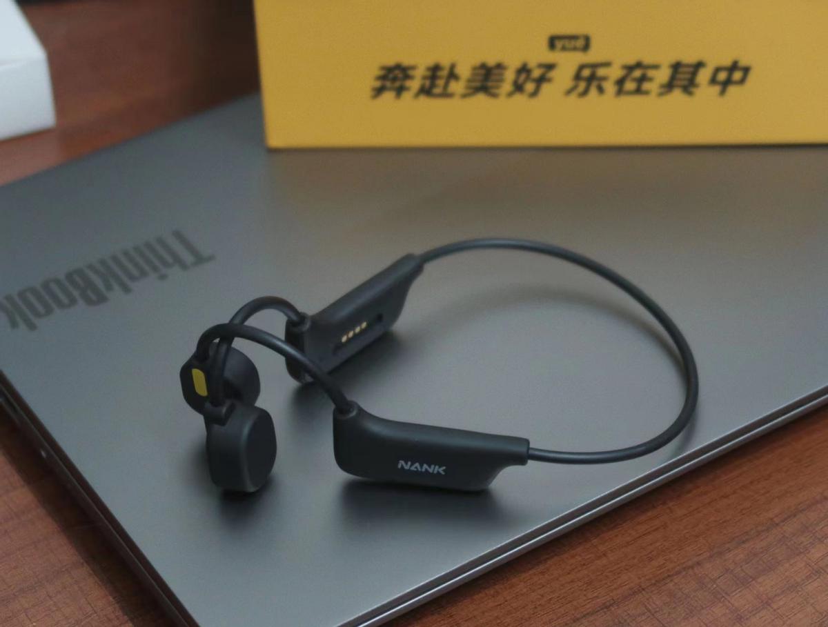 红米耳机airdots3pro和小米耳机3,三星耳机budspro2和苹果pro2耳机