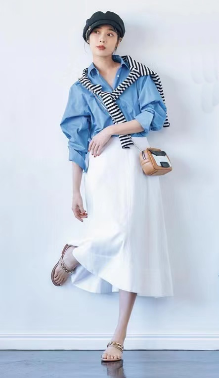 直筒裙和伞裙哪个有气质,伞裙连衣裙蓬蓬裙