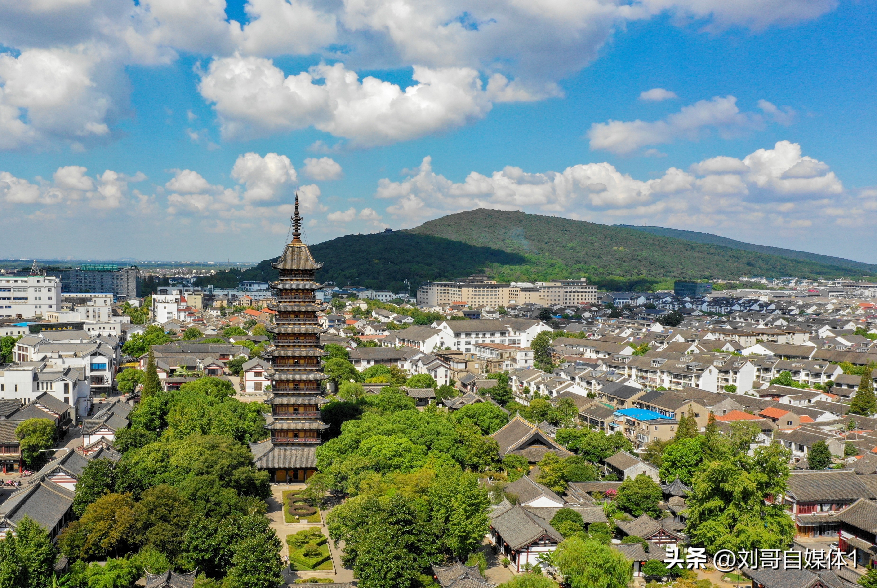 宝藏常熟，城载千年历史，景动万众心