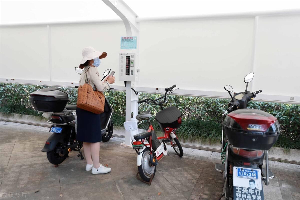 电动车充电四大误区,电动车充电的哪种方法是正确的