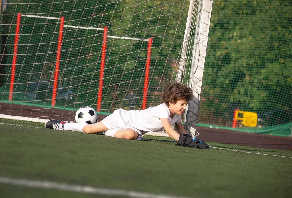 北美教育军备赛，人人都要赢，普通家庭孩子怎么胜出？