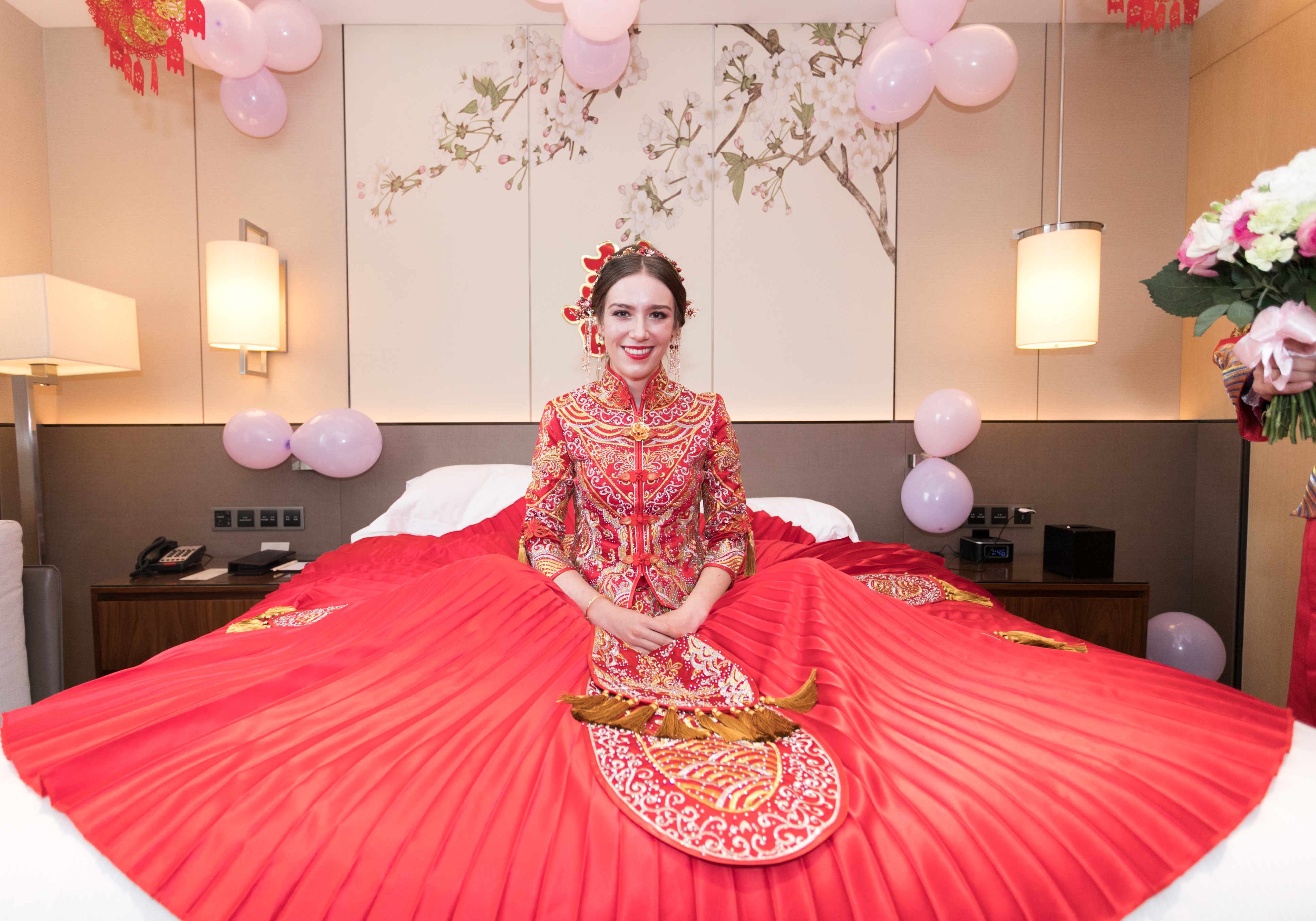 山东小伙娶俄罗斯媳妇新闻视频,中国小伙娶了乌克兰双胞胎