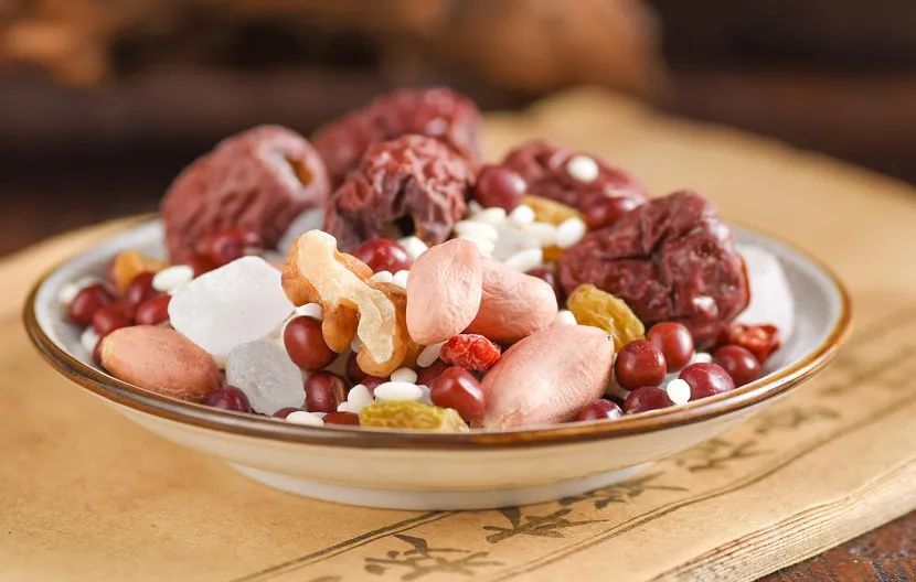 气血不足皮肤暗黄怎么调养,男士肝郁气血不足怎么调养