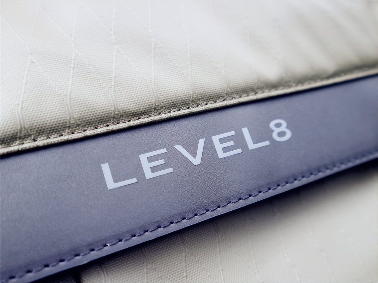 地平线8号双肩包穿搭,地平线8号双肩背包