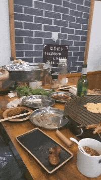 丝袜上可以纹身吗,穿丝袜能看出来纹身吗