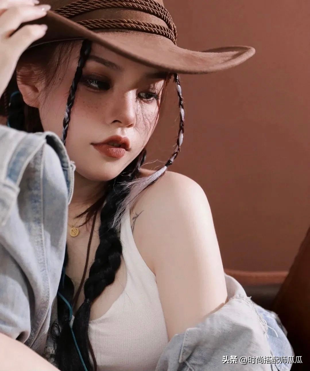 热巴齐刘海发型,热巴最新短发发型漂染