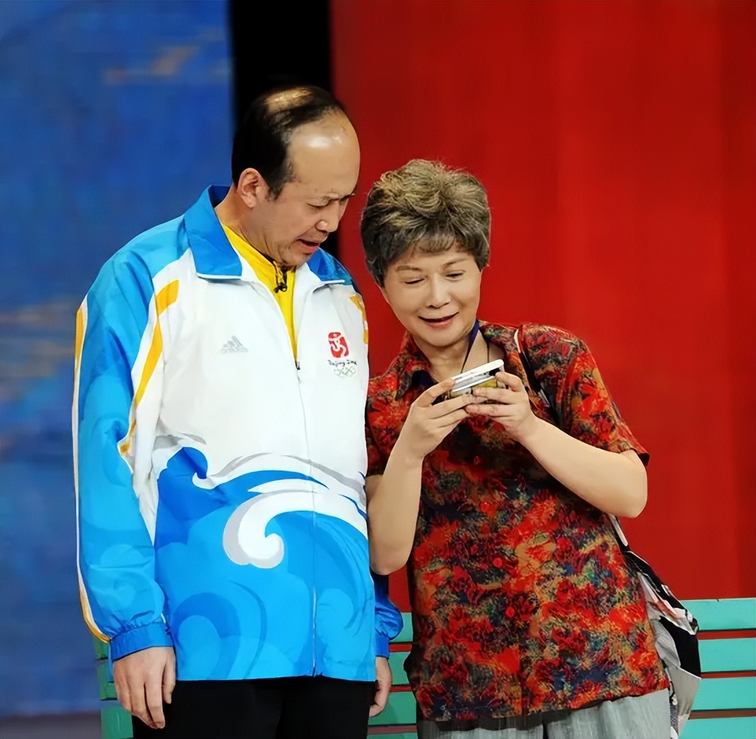 著名喜剧演员郭达:感谢蔡明,与平凡妻子相爱一生