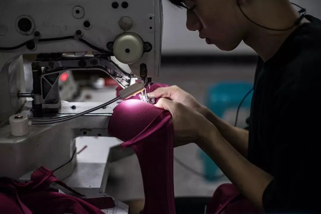 广东省内衣特色小镇,广东生产内衣小镇