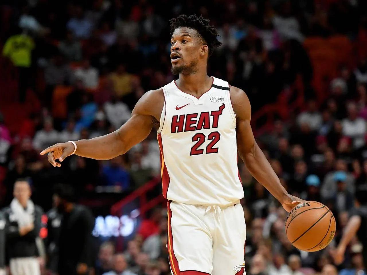 科比卡隆巴特勒绝杀黄蜂,科比伦纳德和乔丹巴特勒