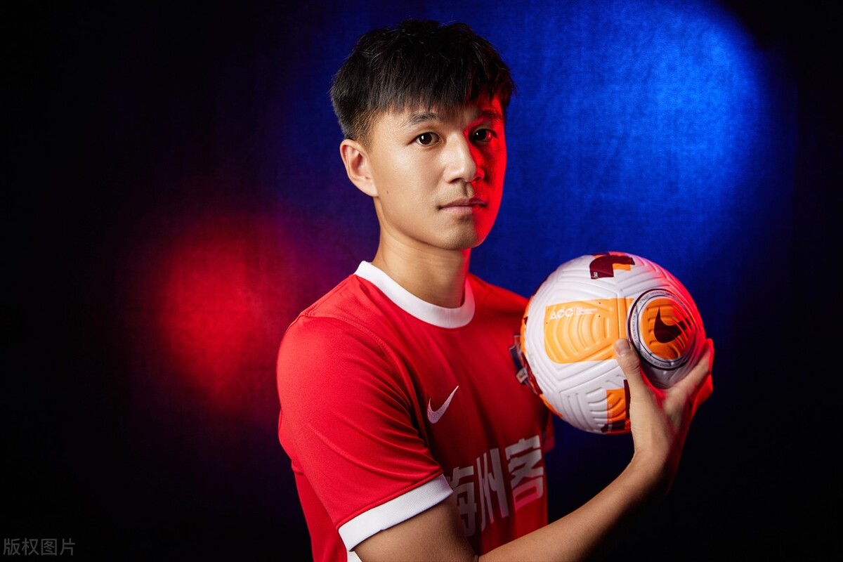 梅州客家足球俱乐部写真,梅州客家队海报