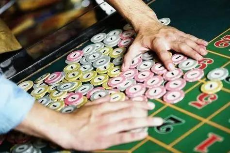 男子澳门赌场赌赢1000万元能走吗,深度揭秘澳门赌博背后的玄机