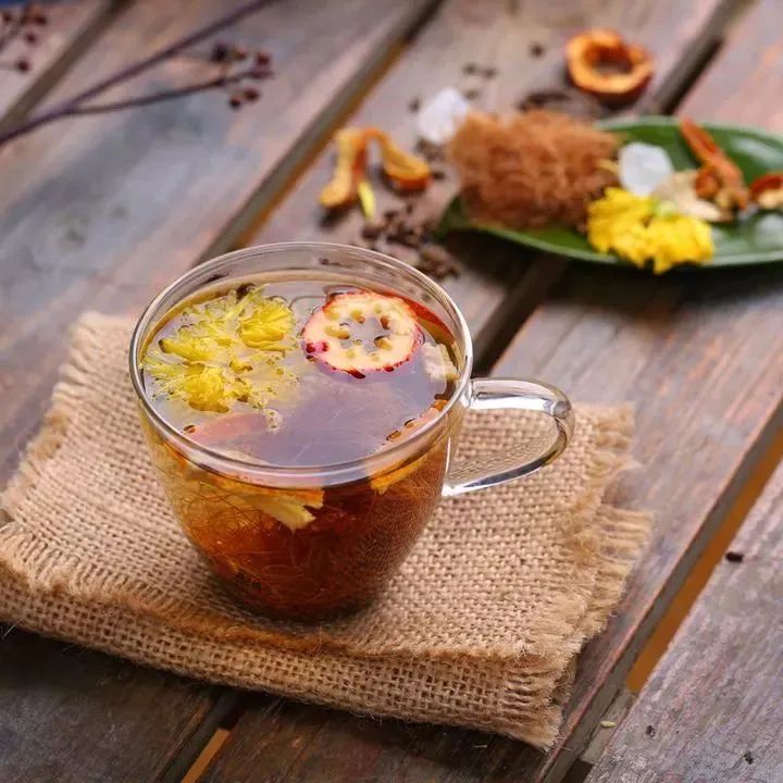 秋冬适合喝的祛湿茶,秋冬季最佳祛湿茶