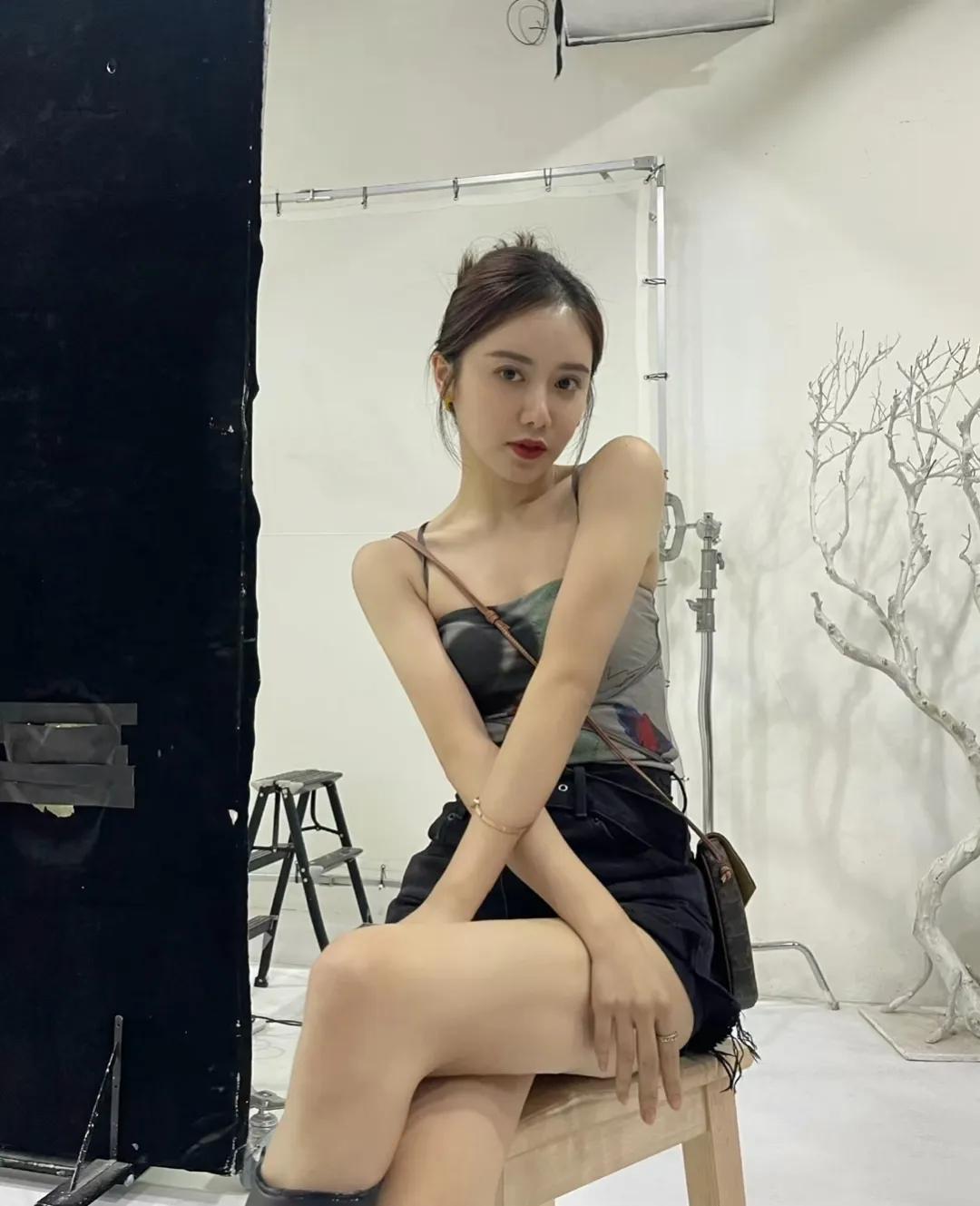 nba主持人美娜生活照,天津主持人美娜个人资料