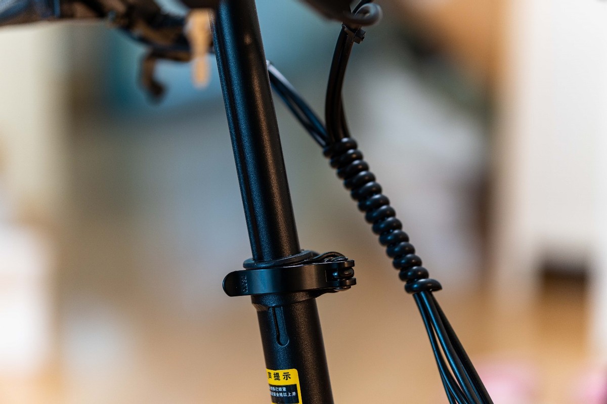 1.6K入手伪装成折叠自行车的电瓶车——京东京造ModernE-01