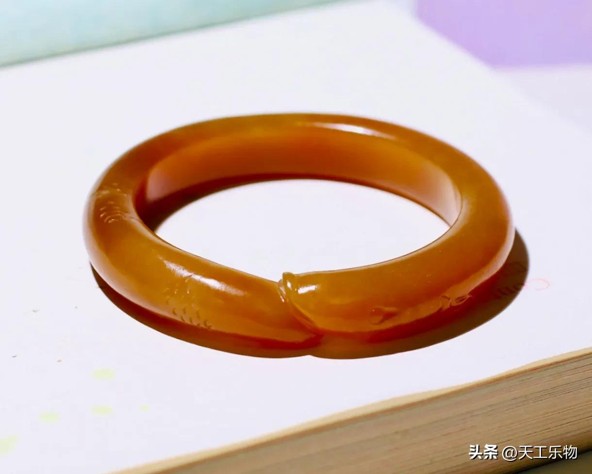 和田玉山料和籽料对比,和田玉山料籽料对比图